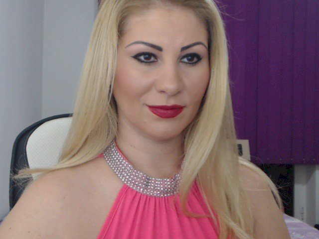 iuliaxxtasyy's profile - Image n°4