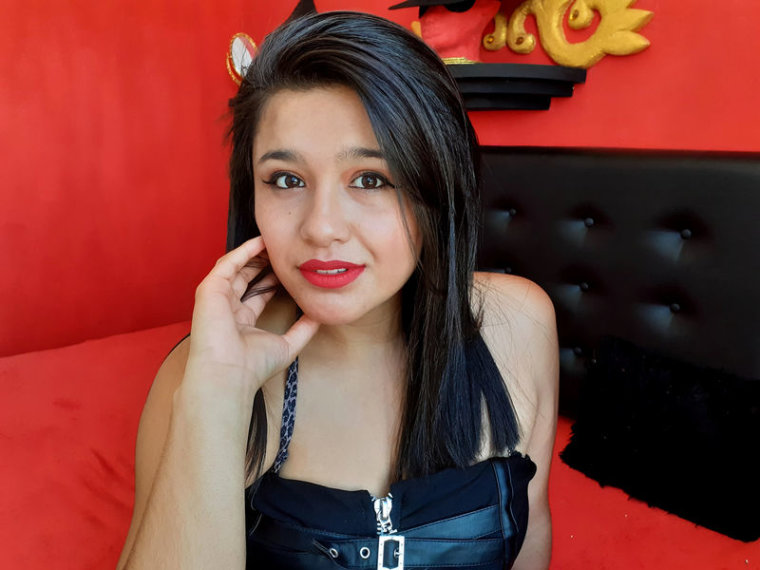 IvanaStone's profile - Image n°0