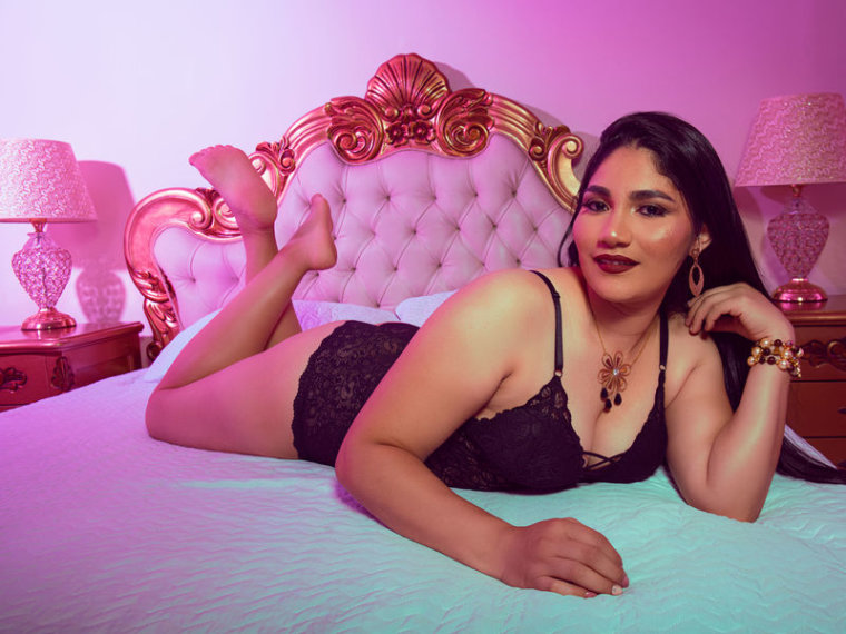 IvannaVelez's profile - Image n°0