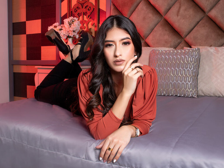 IvyTailor's profile - Image n°0