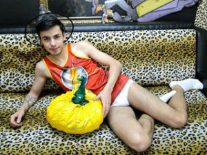 IwantLoveBB's Sexcam