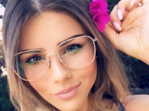 JuliaHoney's Sexcam