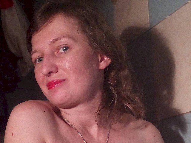 JuicyyJune's profile - Image n°1
