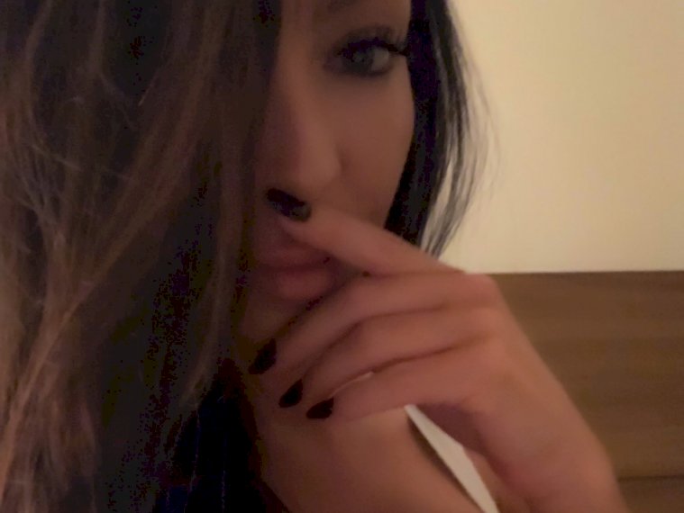 Jennyfer's profile - Image n°0