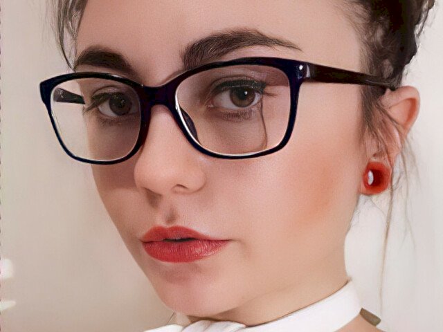 JulieGrace's profile - Image n°0