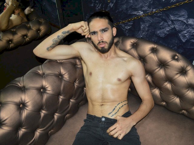 JacksonBlack's profile - Image n°2
