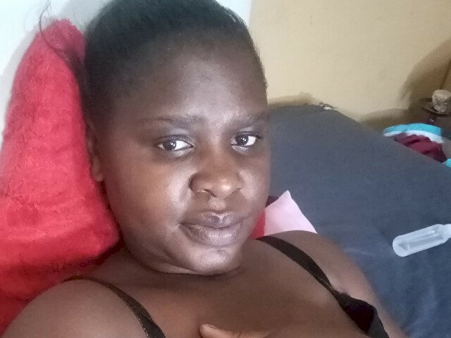 JUICYLILITHA's profile - Image n°1