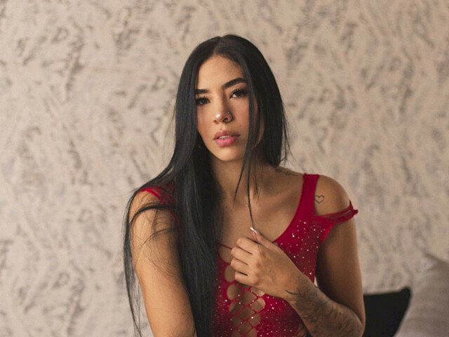 JulietaPaige's profile - Image n°3