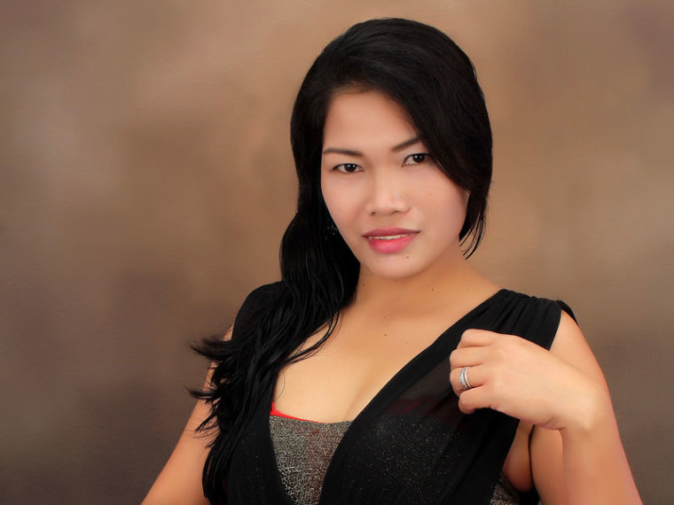 JadeYi's profile - Image n°0