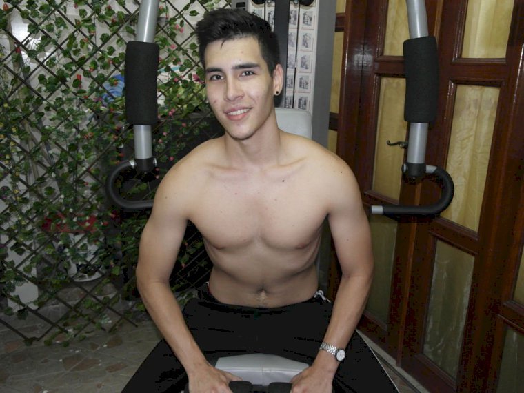 jakersex's profile - Image n°0
