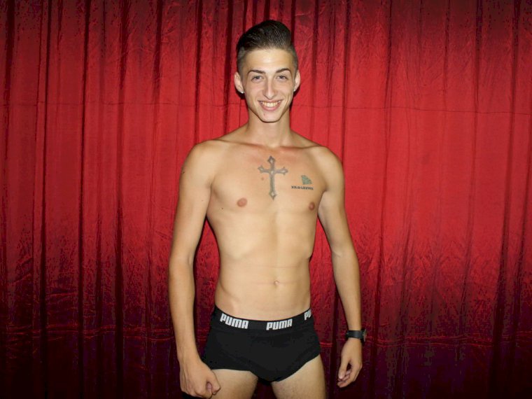 JameLeon's profile - Image n°1