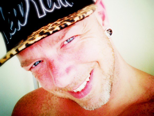 James75's profile - Image n°1