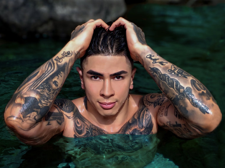 JamesMercury's profile - Image n°0