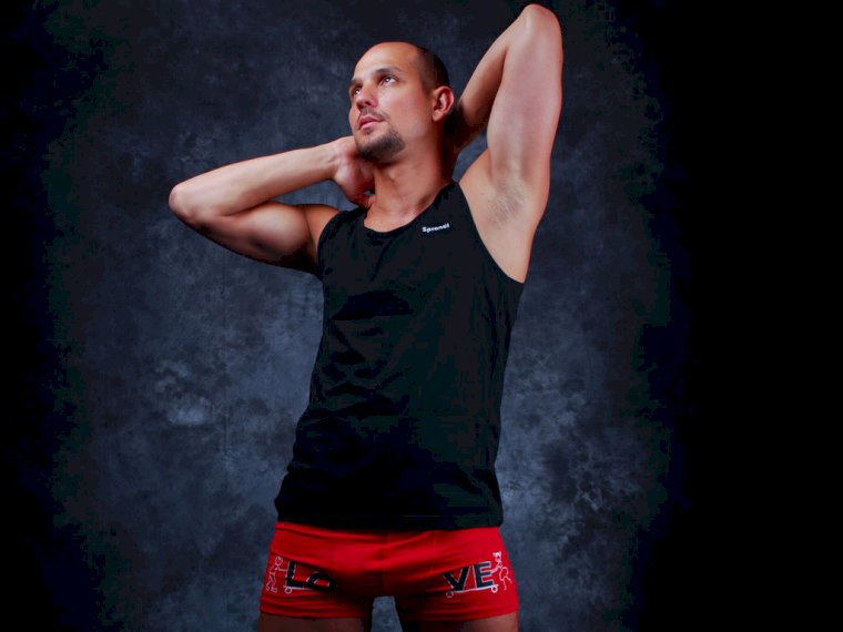 JamesThePirate's profile - Image n°1