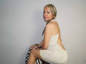 Janette4u's Sexcam