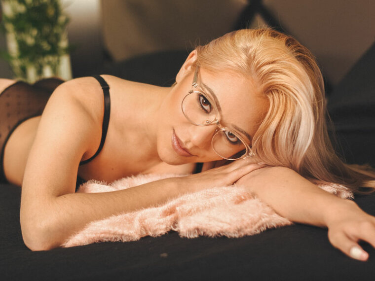JannaMiranda's profile - Image n°0