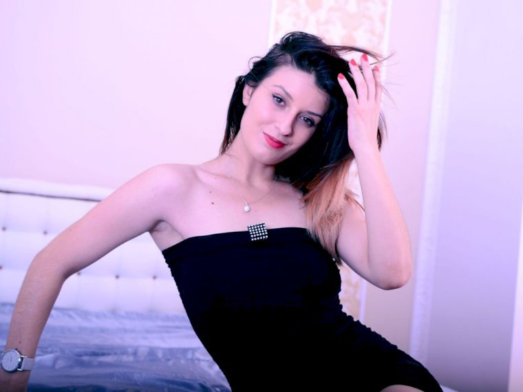 JannaMoore's profile - Image n°1