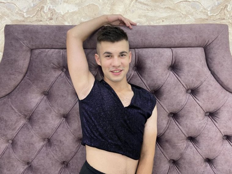 JarySmety's profile - Image n°0