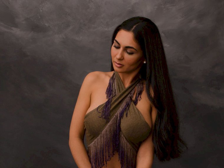 JasminAhisma's profile - Image n°1
