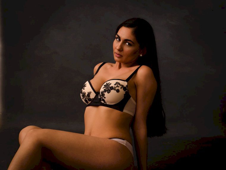 JasminAhisma's profile - Image n°0