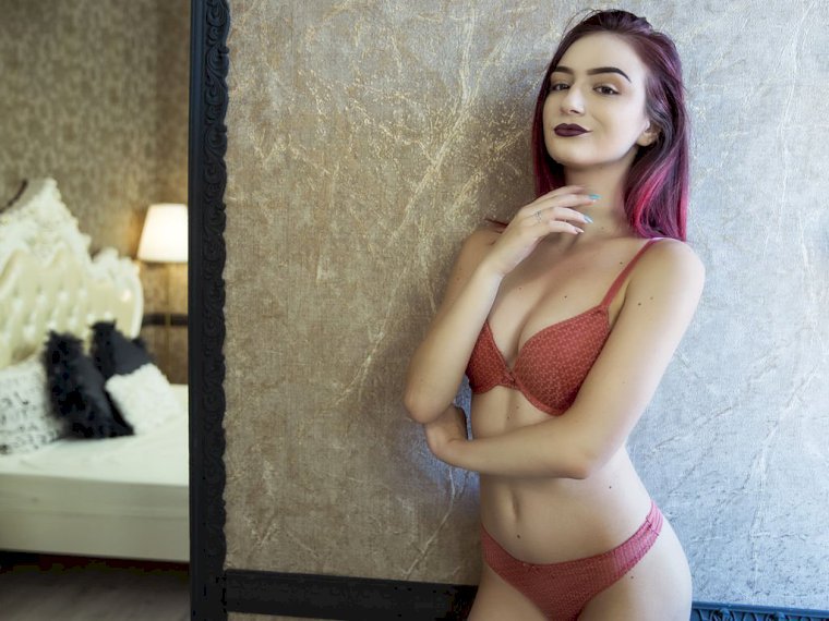 JasmineKay's profile - Image n°1