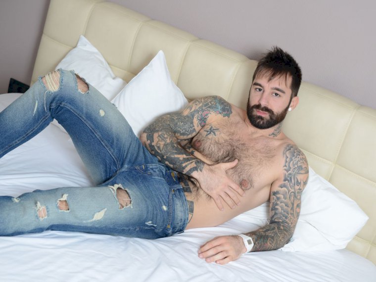 JasonStaarr's profile - Image n°0