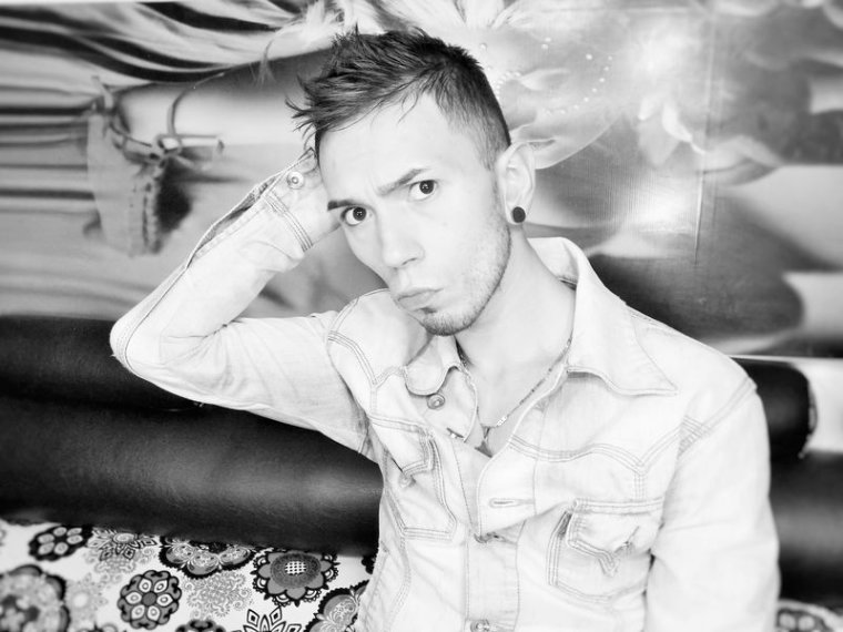 JaysonBlake's profile - Image n°0