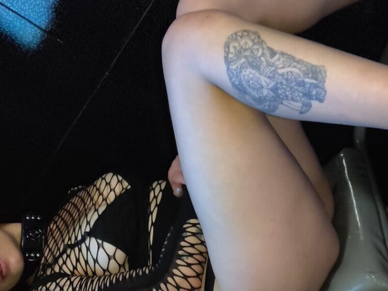 JenKurtz's profile - Image n°1