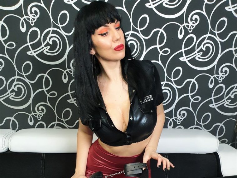 JennahJohnson's profile - Image n°1