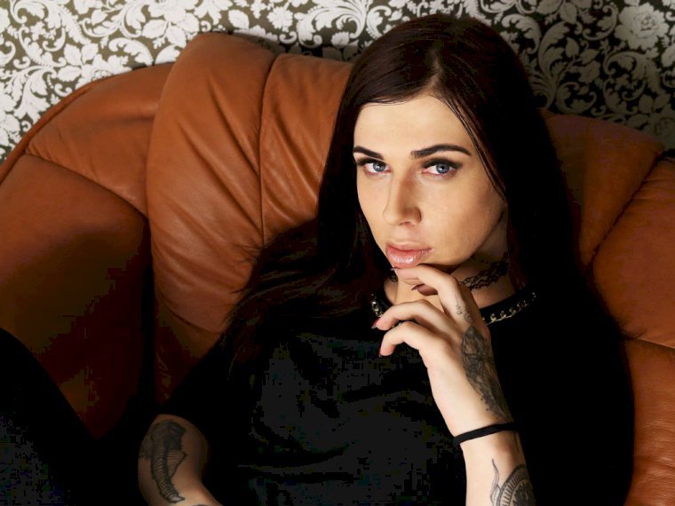 JennyBruks's profile - Image n°1