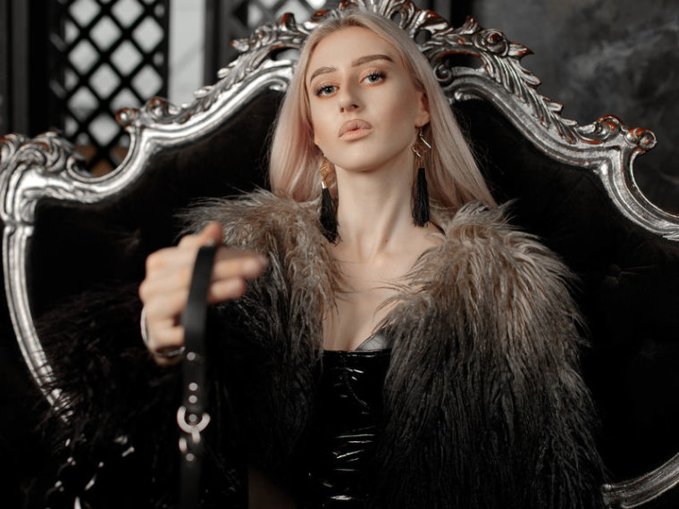 JessDeVille's profile - Image n°0