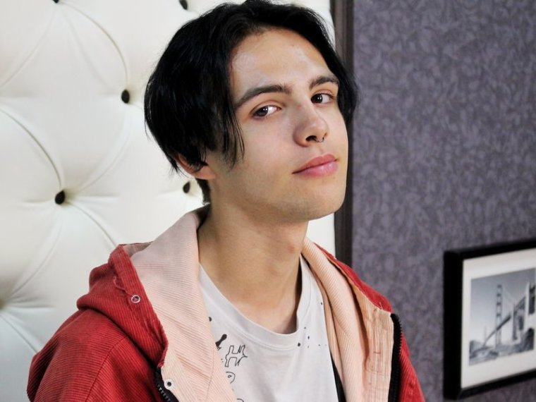 JohnDan's profile - Image n°0