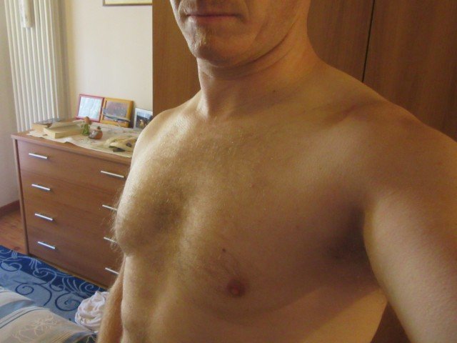 JohnHolmes's profile - Image n°0