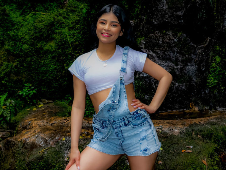 JolieAnderson's profile - Image n°0