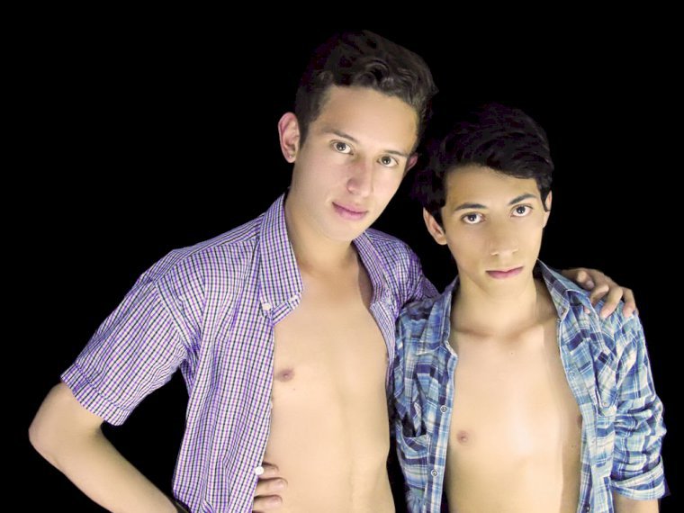 JOSHANDPETTER's profile - Image n°1