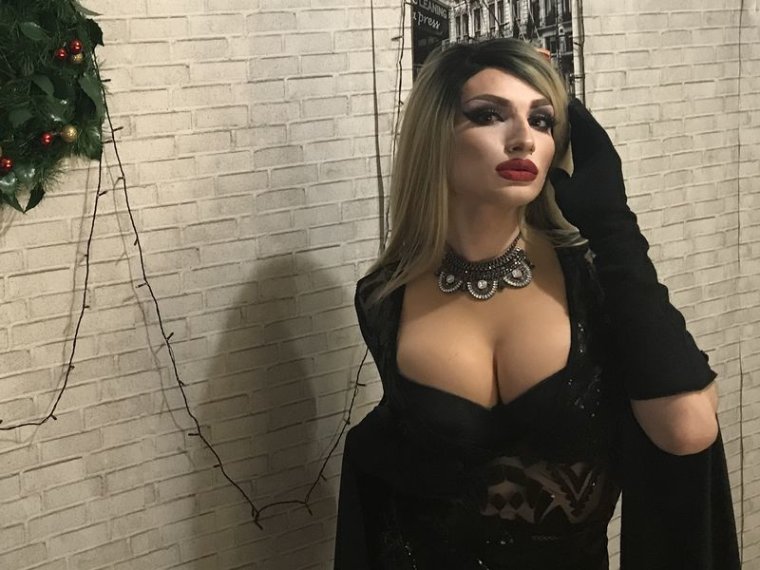 JuliaCortez's profile - Image n°1