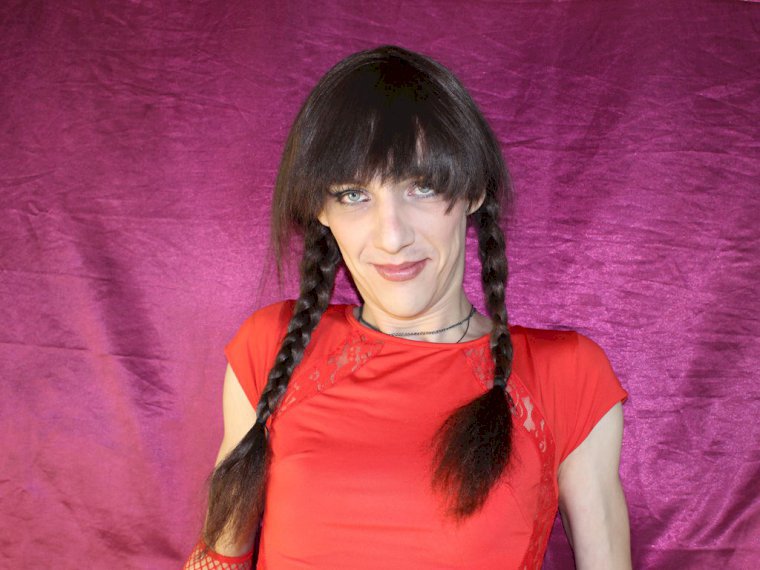JuliaHotVoyage's Profil - Bild n°0
