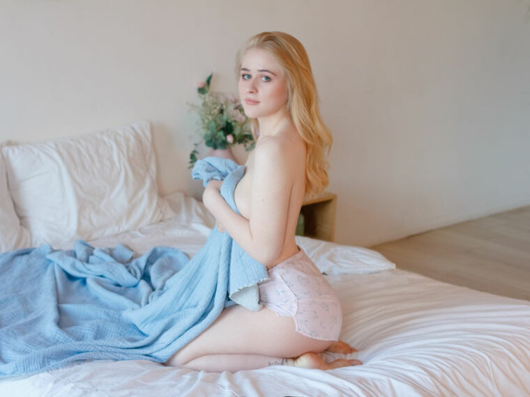 JuliaJae's profile - Image n°0
