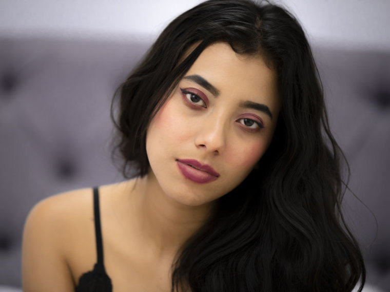 JulianaParker's profile - Image n°0