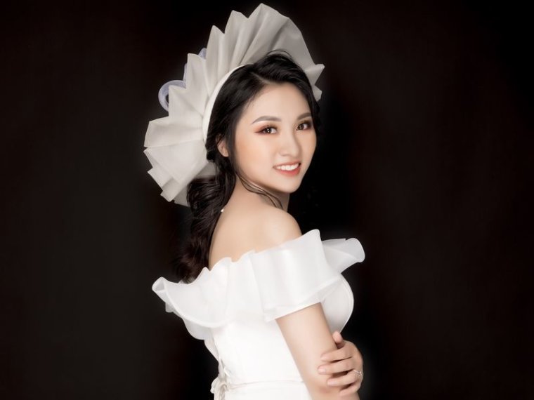 JuliaNguyen's profile - Image n°0