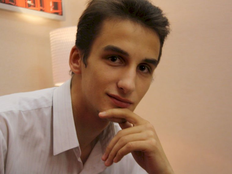 JulianNash's profile - Image n°0