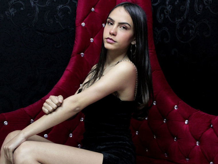 JuliaPietrantoni's profile - Image n°0