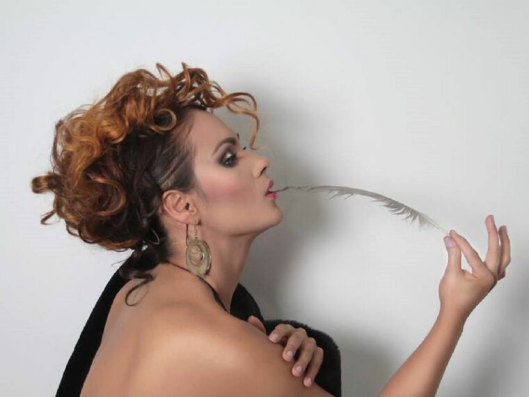 julietabravex's profile - Image n°0