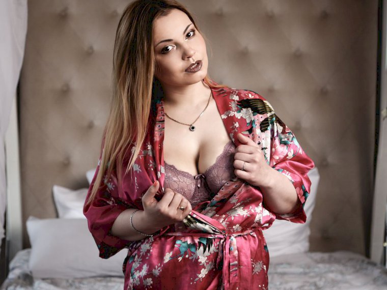 JulietteSky's profile - Image n°1