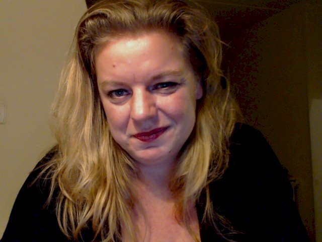 Juney's profile - Image n°2