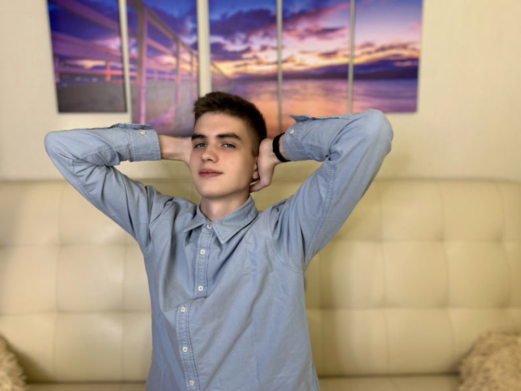 JustinYoungs's profile - Image n°0