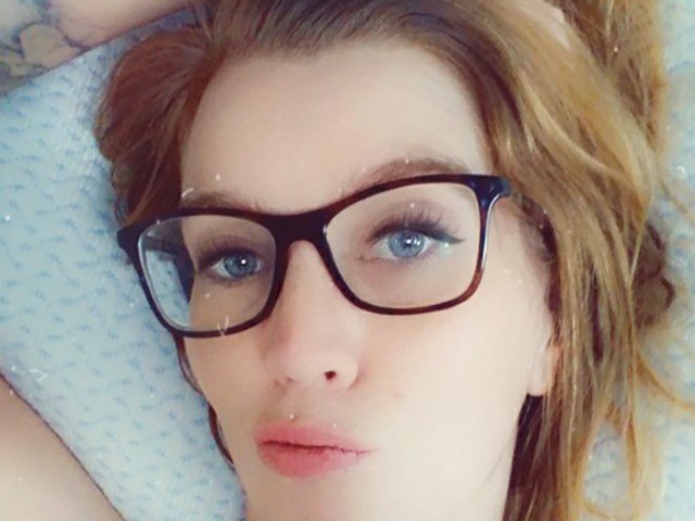 KatMcsAss's profile - Image n°0