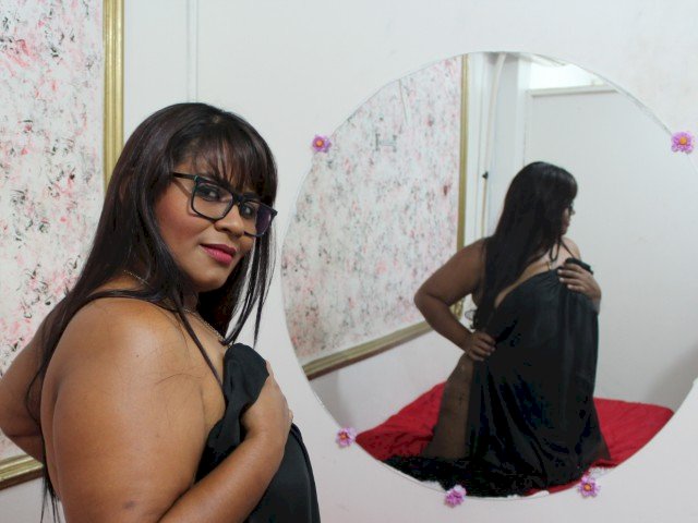 KarinaBlack's profile - Image n°0