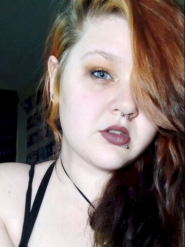 KinkyJinxy's profile - Image n°1