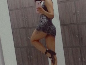 Karinapuerta's Sexcam